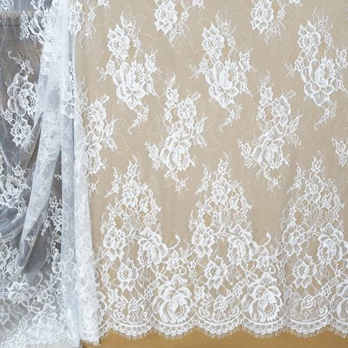 

Кружевное свадебное платье с цветочным рисунком, ширина кружева шантильи (высота) 150 см, длина 300 см за штуку
