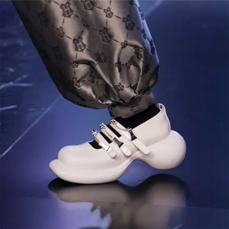 

Women's Black White Mary Janes Pumps Shoes Metal Decoration Round Toe B263