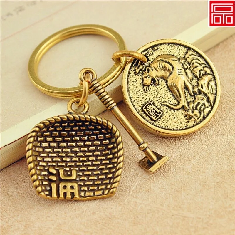 

Free Shipping Handmade Chinese style pure brass keychain pendant accessories creative personality retro dustpan car key pendant