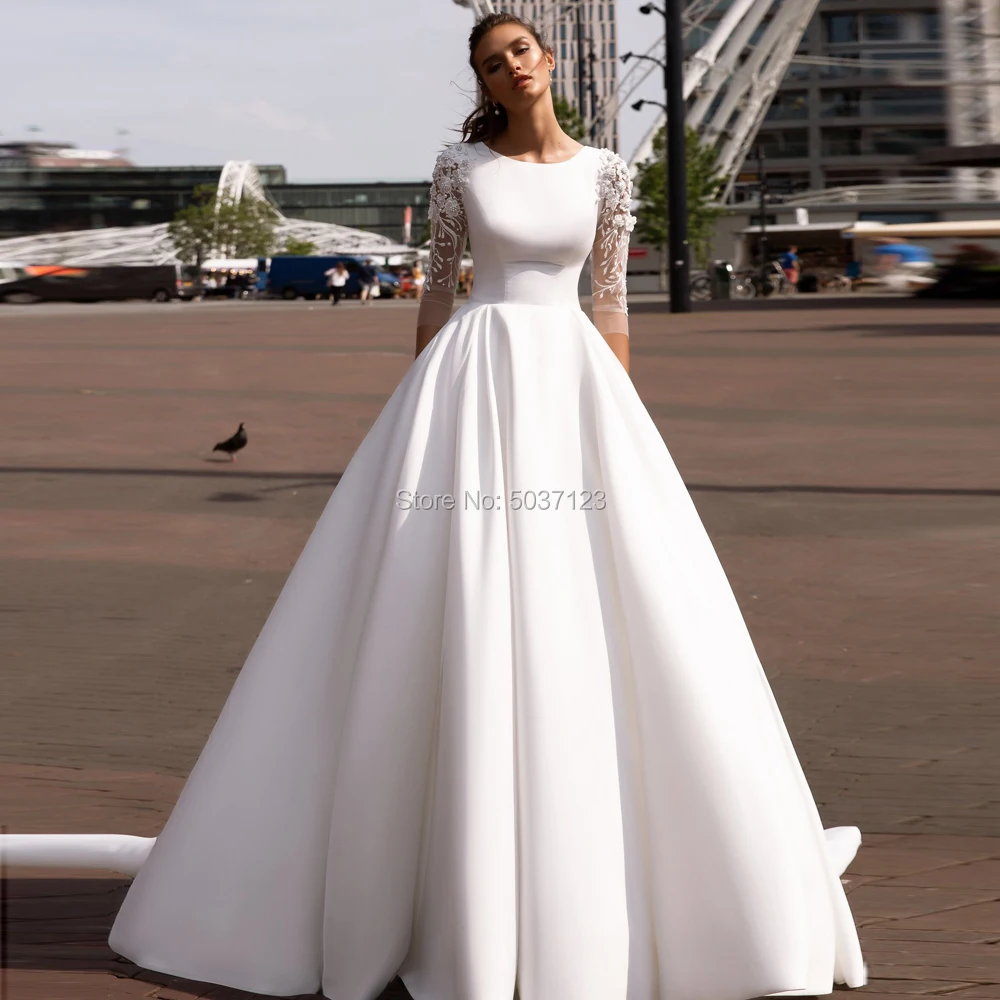 

Glamorous Satin A Line Wedding Dresses O Neckline Three Quarter Lace Appliques Lace Up Bridal Gowns Vestido De Noiva Court Train