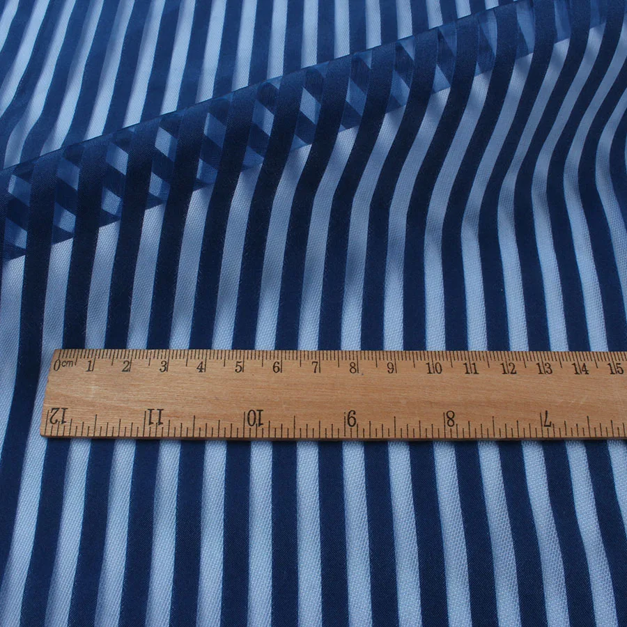 Ткань из органзы в Вертикальную Полоску для изготовления платья ширина 150