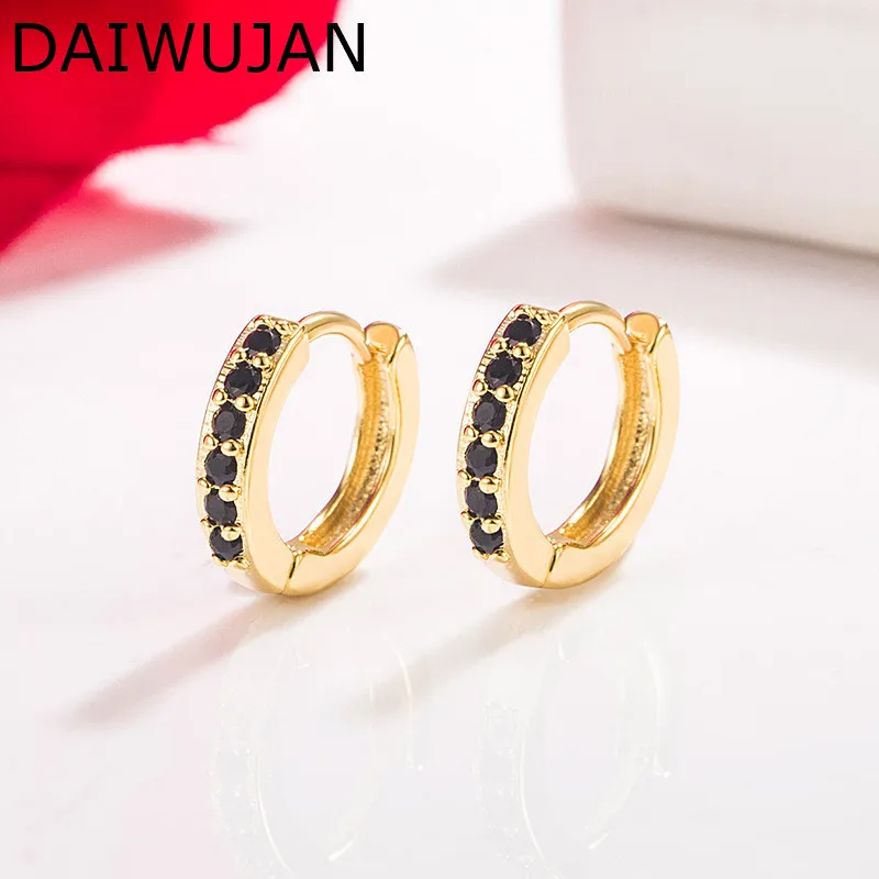 

Серьги-кольца женские из серебра 925 пробы с черным/зеленым/белым цирконом