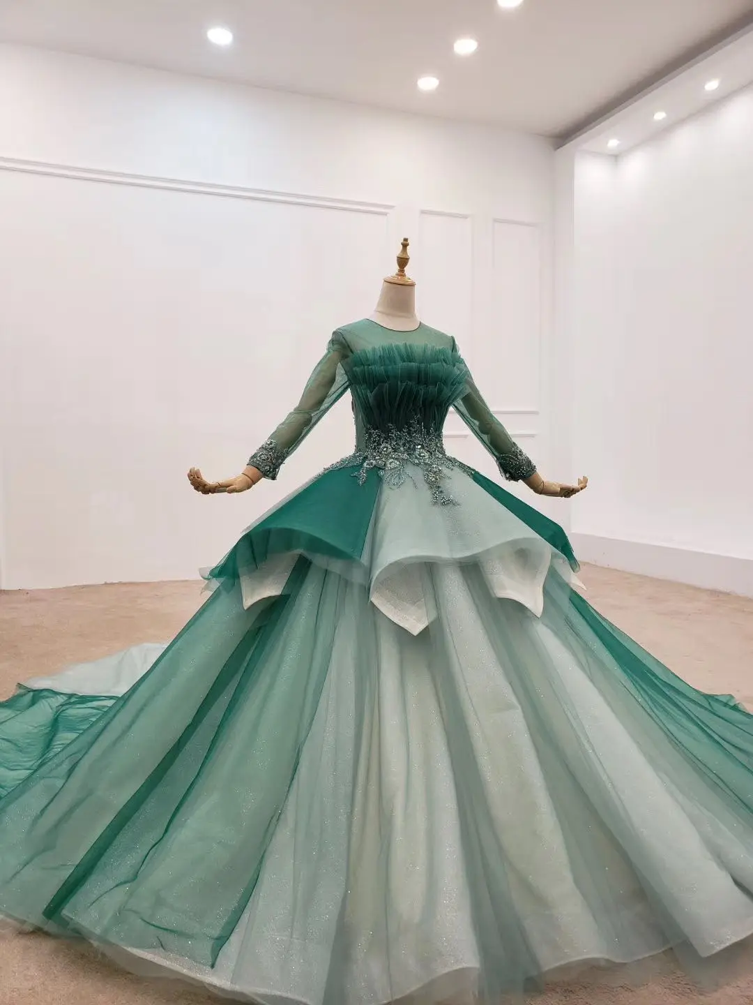Gorgeous Sequin Puffy Evening Dress Long Emerald Green Women Formal Pageant Prom Gowns 2020 New Design For Party Prom Dresses