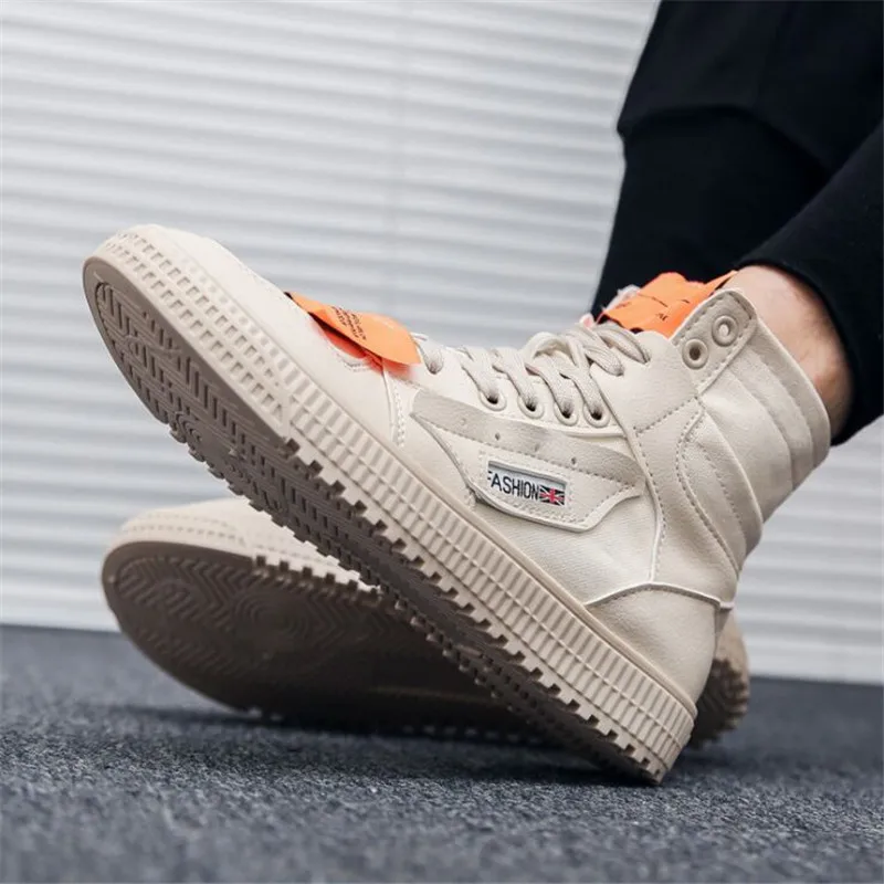 Новинка Мужская обувь дышащие кроссовки коллекция 2019 года модные черные и белые