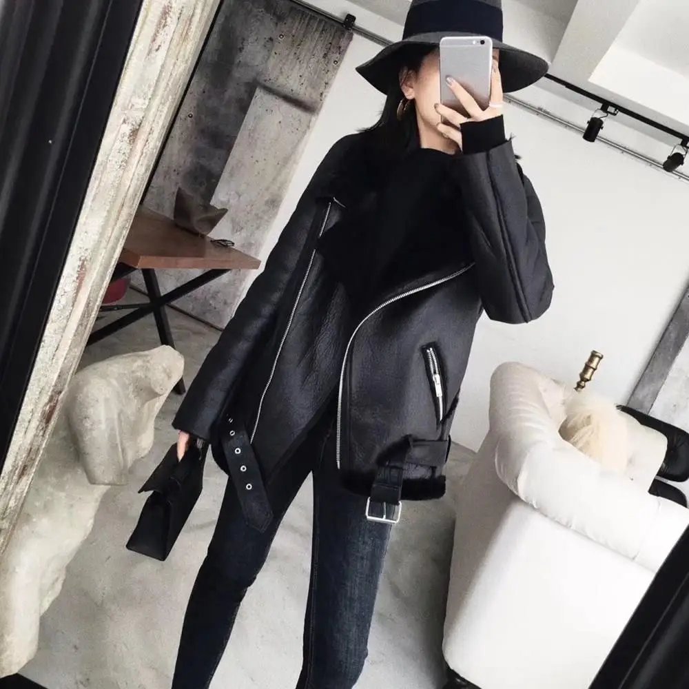 Зимняя женская куртка из искусственной кожи Толстая с искусственным мехом