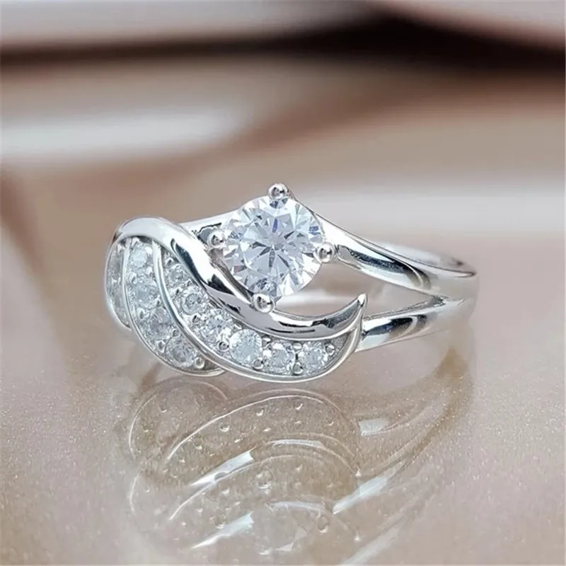 

Wholesale High Quality Fashion White Zirconia Crystal Angle Wing Female Alloy Ring for Women Party Jewelry