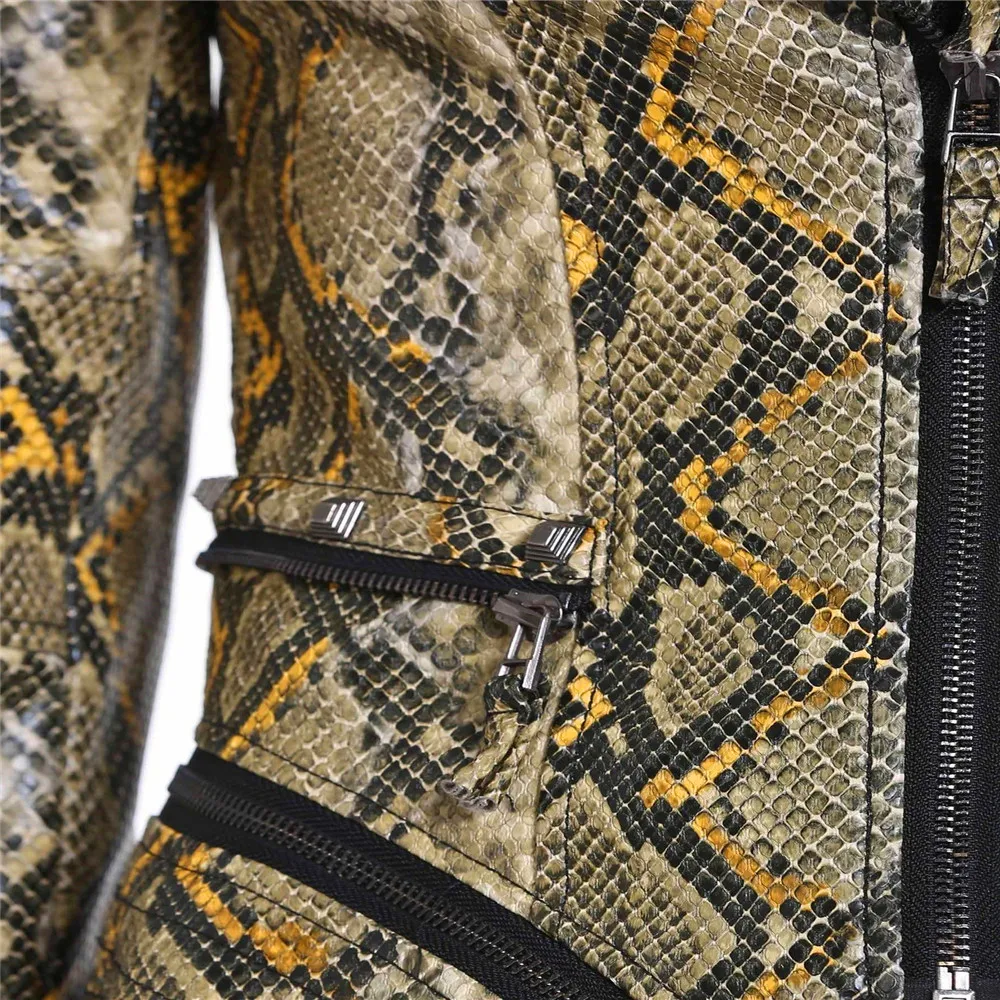 

Women's gothic punk rivet PU coat autumn winter new motorcycle jacket boa patterned faux fur