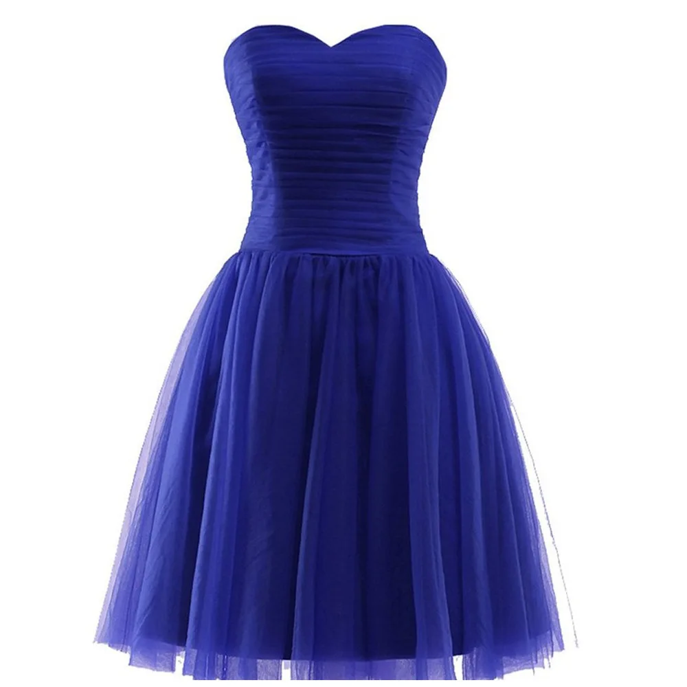 Недорогие короткие трапециевидные тюлевые платья до колен без бретелек и