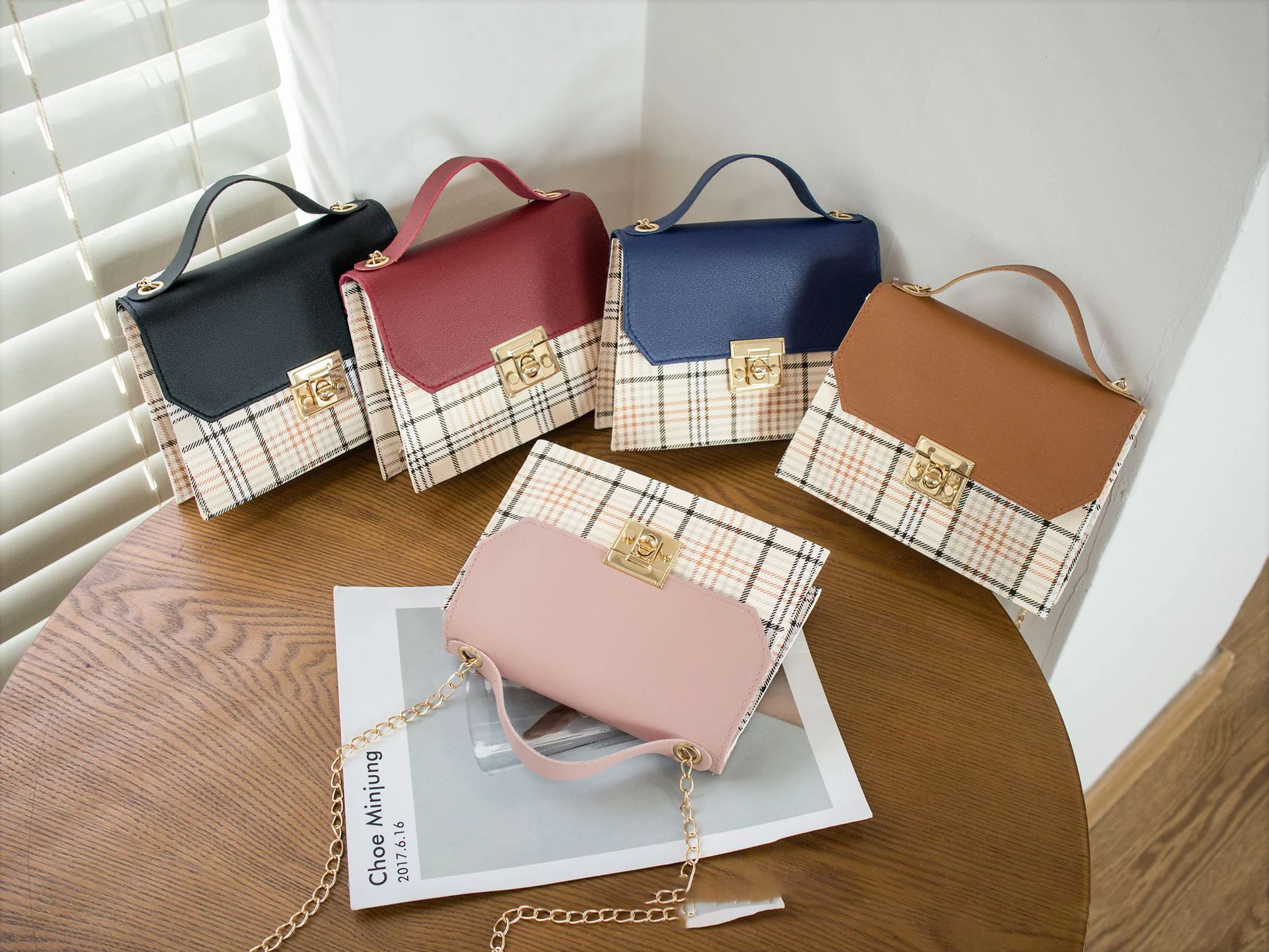 

In the summer of 2021 han edition women handbags bags fashion lady handbags contracted wind grain single shoulder bag joker bag