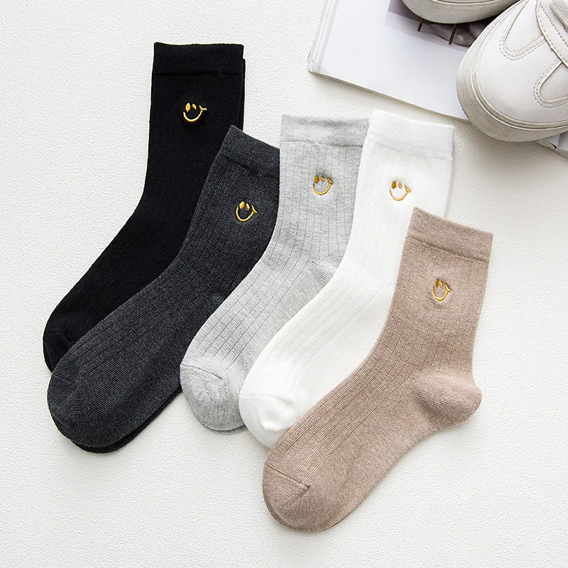 20 пар осень и зима новые женские модные милые вышитые Хлопковые носки оптом |