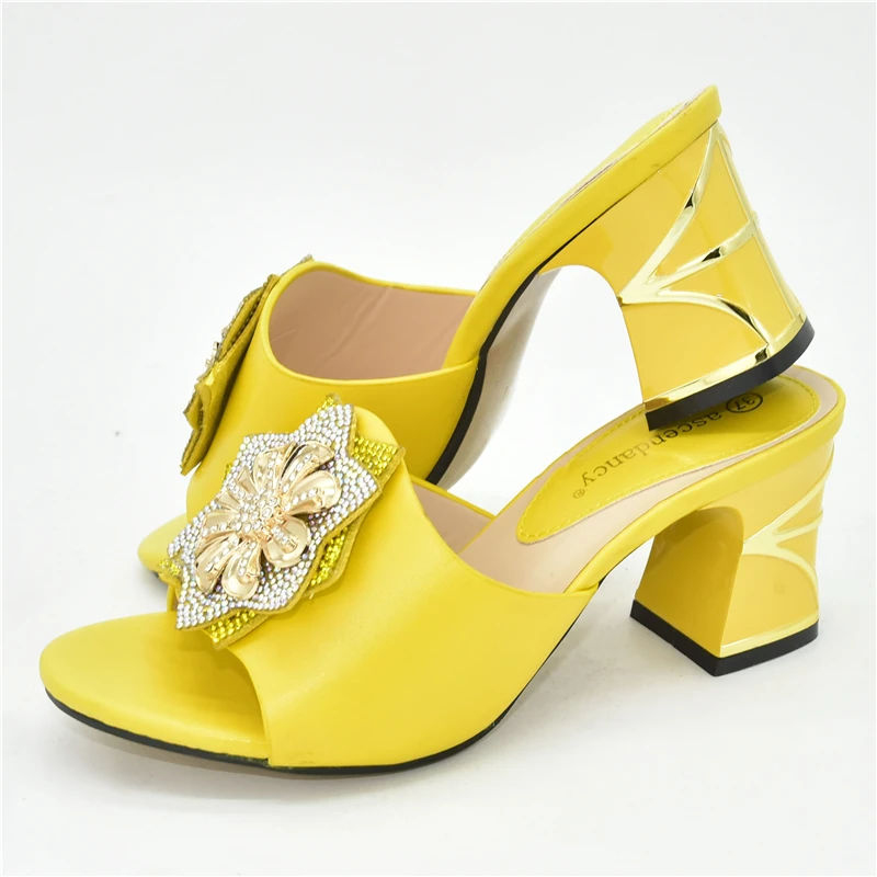 Новейший дизайн африканские женские сандалии 2021 летняя Женская Классическая