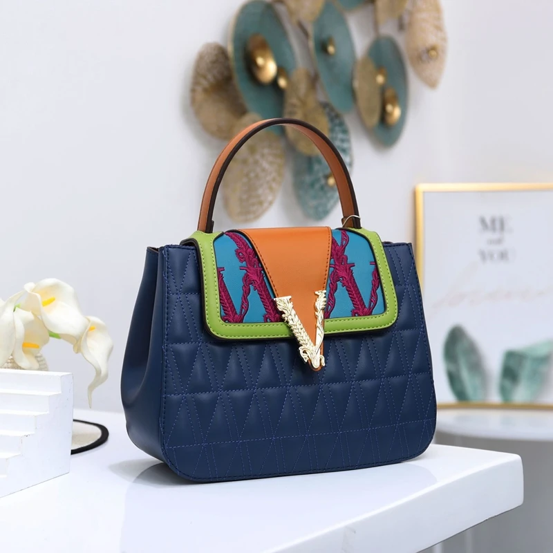 

2021 New Fashion Female Bag Panelled Bag Portable Western Style Messenger Crossbody Bags Large Capacity Luxury Handbag Channels