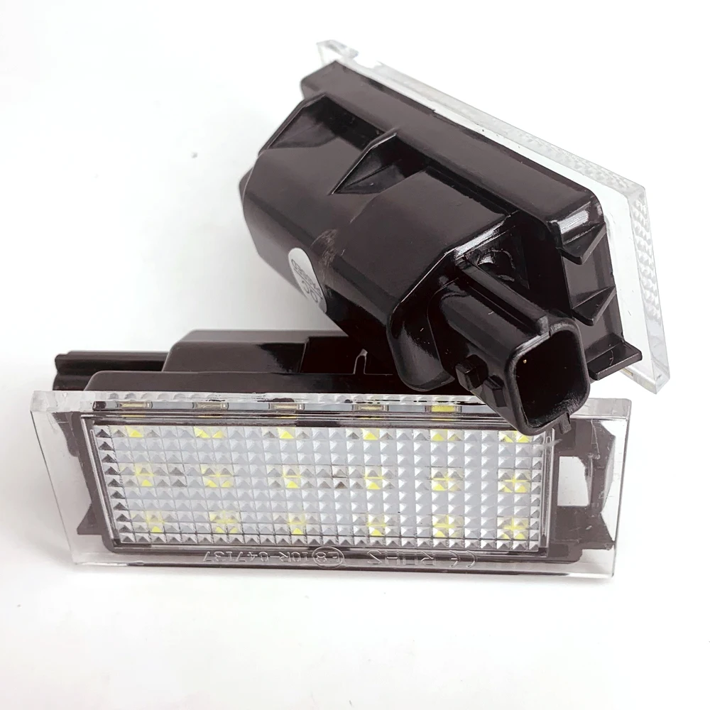 

For Renault Megane 3 for Master for Vel Satis for Clio for Laguna 2 for Twingo White color Car LED Number License Plate Light