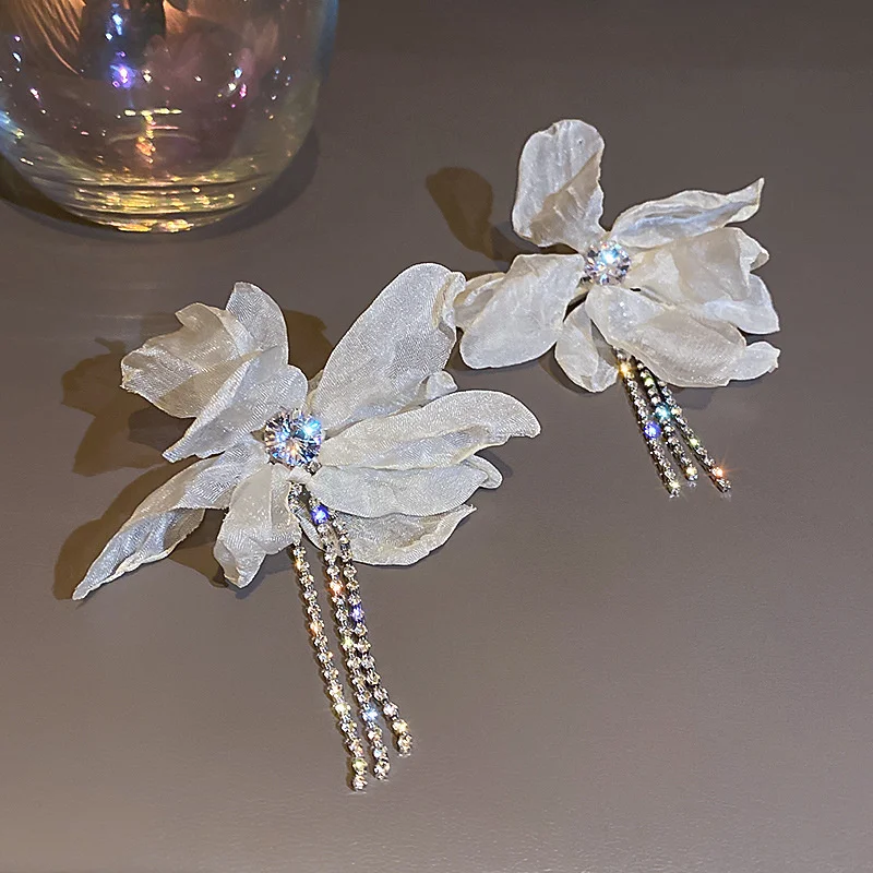 

925 silver needle Korean fashion new style diamond flannelette Bow Earrings eardrop net red temperament Design Earrings