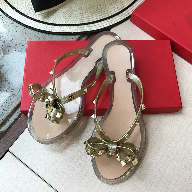 Пляжные шлепанцы с шипами женские наружные горки повседневные Вьетнамки модная