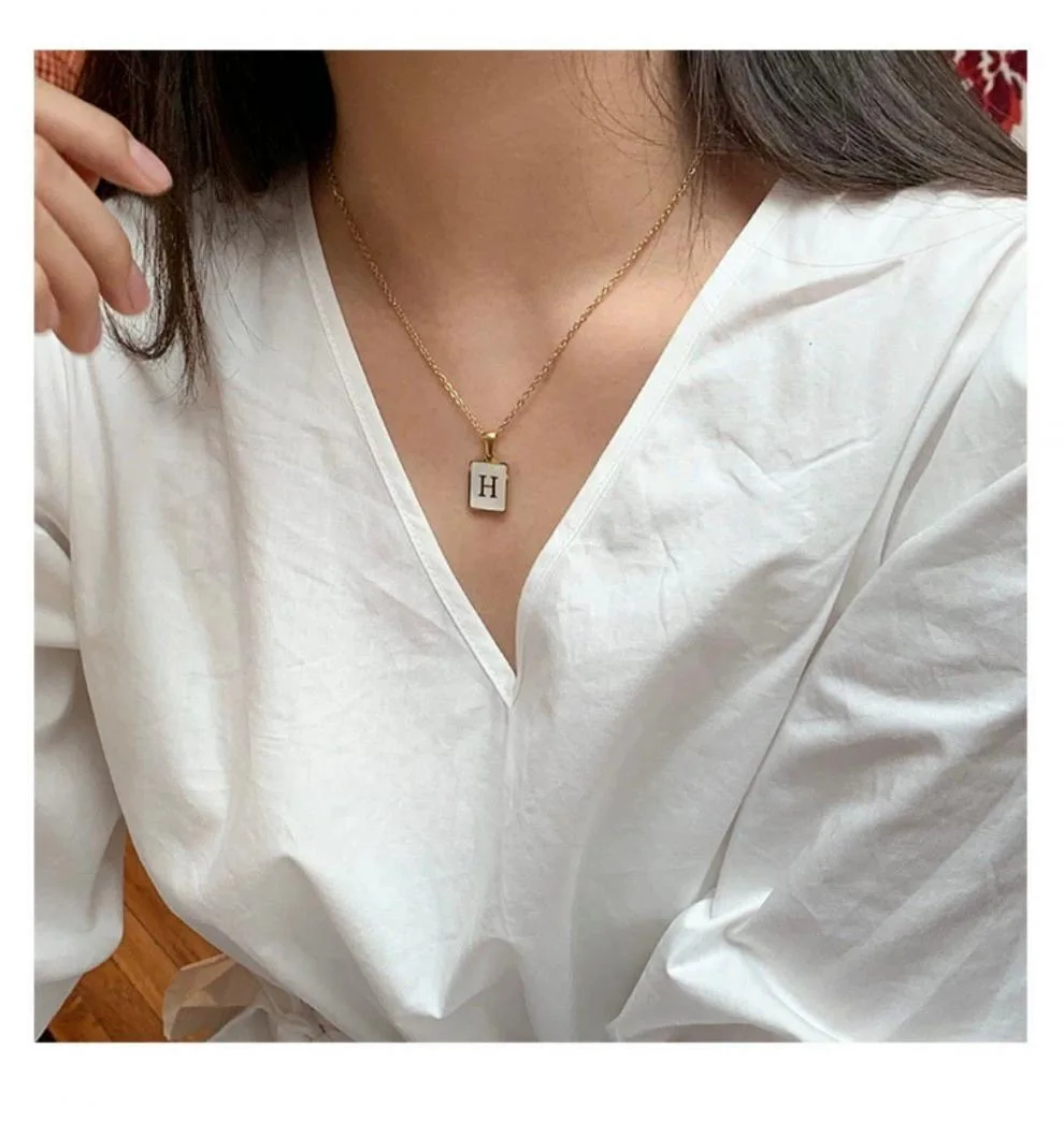 2021 золотая цепочка 18K Колье Мужские квадратные натуральная раковина 26 букв кулон