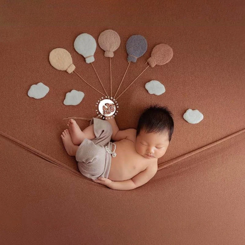 Accesorios de fotograf&iacute;a para reci&eacute;n nacidos, hecho a mano globo de fieltro de lana, decoraciones para estudio infantil, accesorios para sesi&oacute;n de fotos de beb&eacute;, 4 Uds.-4