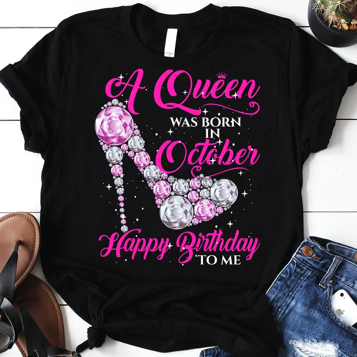 Футболка женская с надписью Queen (Happy Birthday To Me) | Мужская одежда