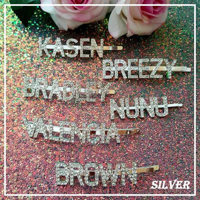 Заколки для волос с буквами на заказ серебристые и золотистые в британском стиле