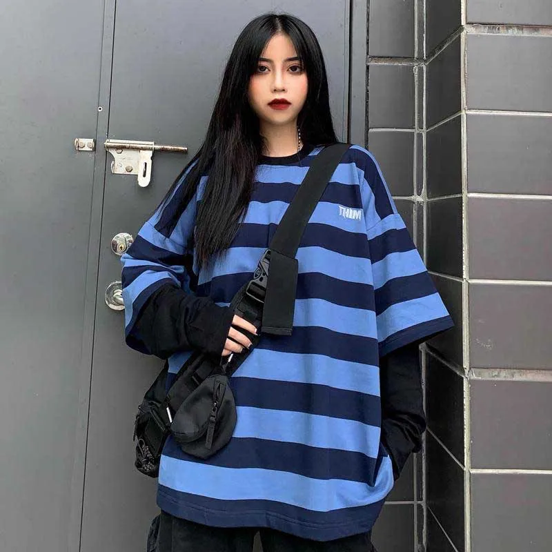 Синий Топы женские Harajuku bf wind street horror comics цвет поддельные две женские парные модели черный серый джемпер футболка в полоску tshir - Цвет: Синий