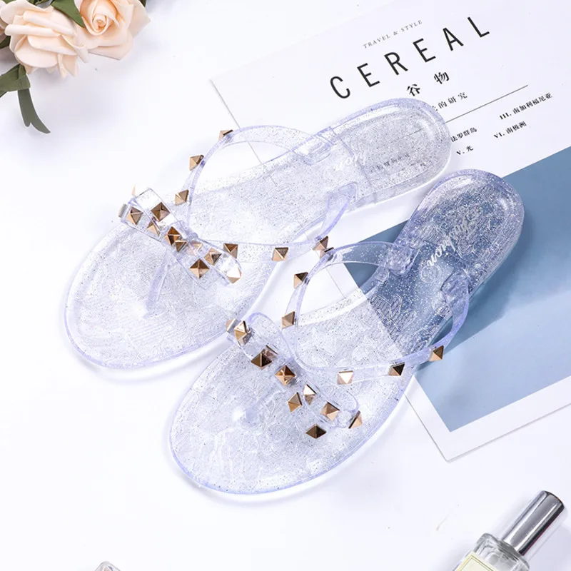 

2021 New Rivet Flip Flop Women's Slippers Lady Wear Sandals To The Beach In Summer Jelly Crystal Shoes 5 Colors Available