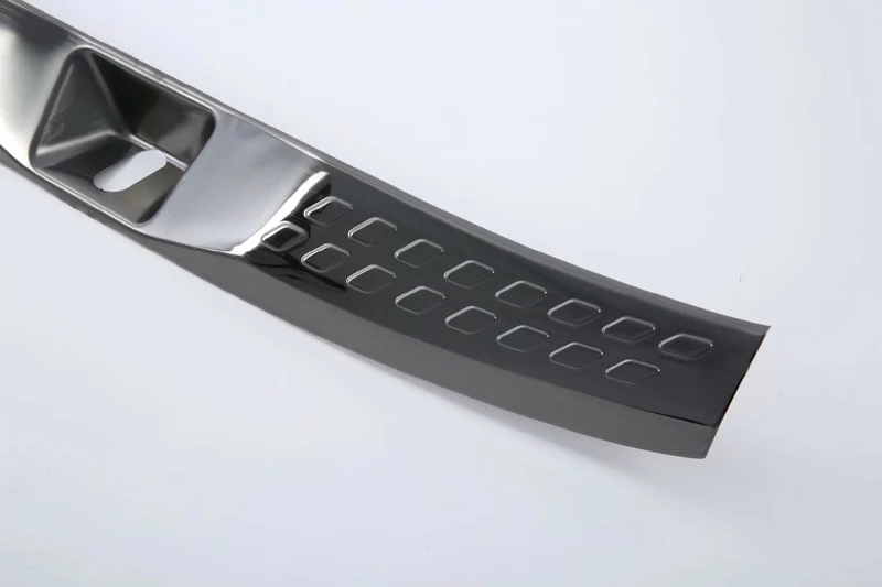 Автомобильная накладка на багажник из нержавеющей стали задняя защитная