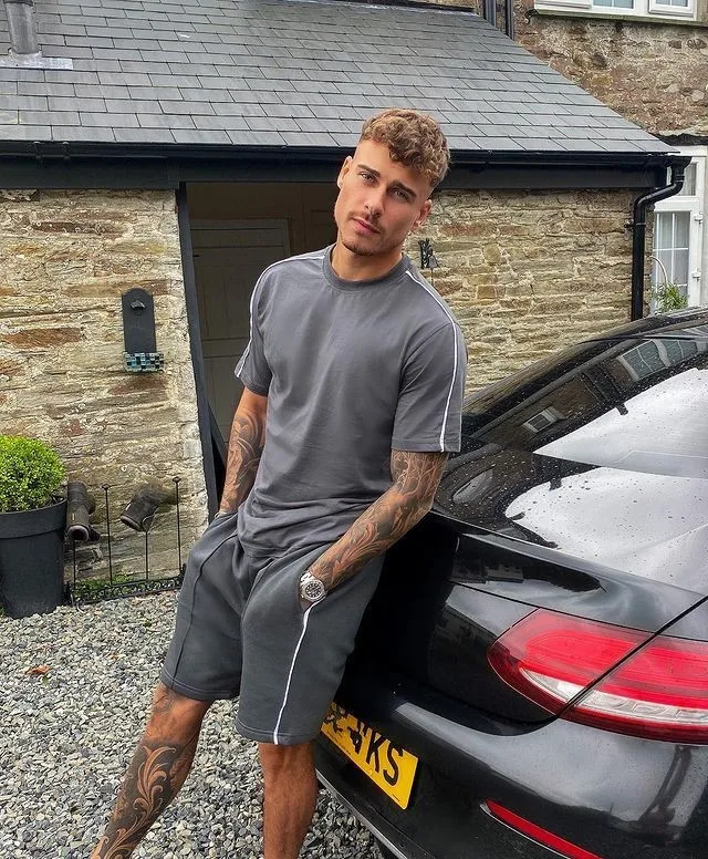 

WENYUJH Men Tracksuits Short Sleeve T-shorts And Short Sport Suits Sweatsuits Sportswear Male Summer 2 Piece Set Casual Clothes