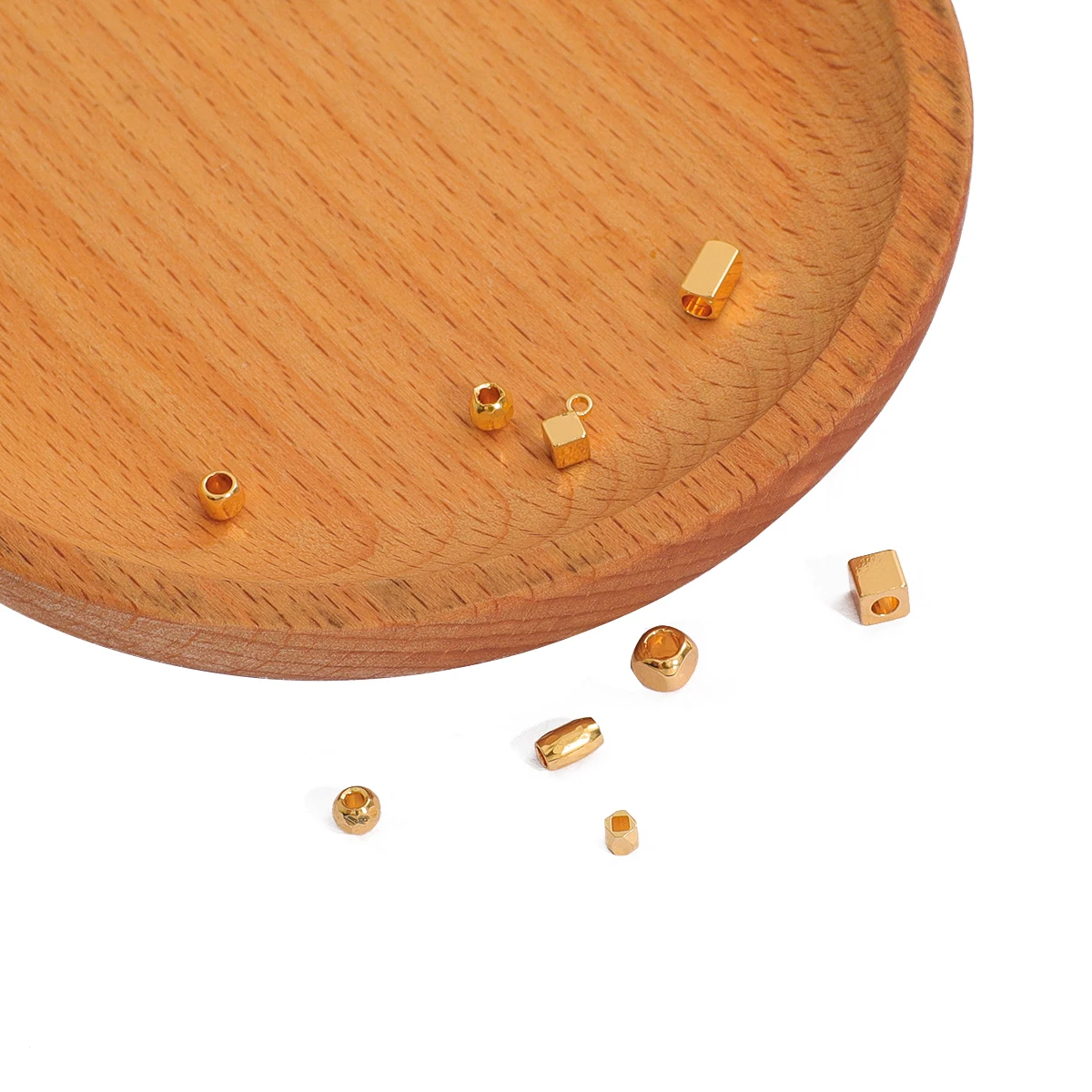 

10Pcs 18K Gold Plated Copper Round/ Square/ Tube Beads Spacers Pendant for Bracelet Necklace Jewelry Making Finding Accessories
