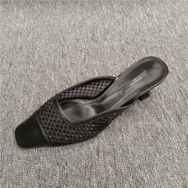 

Female Shoes Slippers Casual Cover Toe Slides Med Fretwork Heels 2021 Luxury Genuine Leather Summer Soft Fabric PU Rubber Fashio