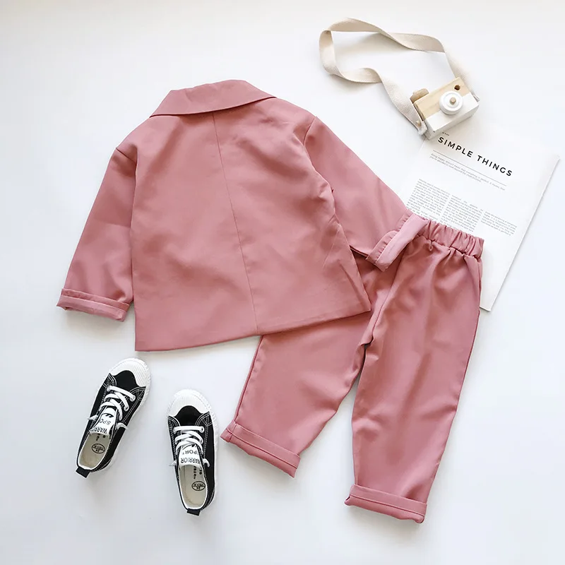 Комплект одежды для маленьких девочек куртка с длинными рукавами и длинные штаны классный костюм для маленьких девочек модная одежда милая детская одежда