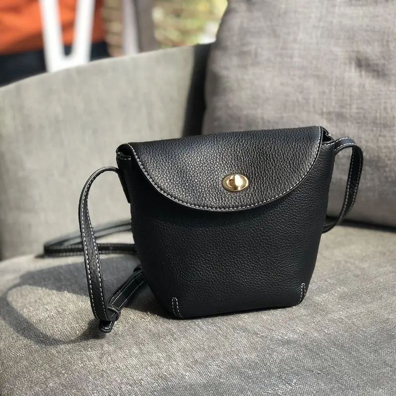 Сумка через плечо из натуральной телячьей кожи |