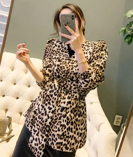 

2021 Korean Spring Women Leopard V-Neck Double-breasted Blazer Coat Female Vintage Fashion Office OL Slim Outwear