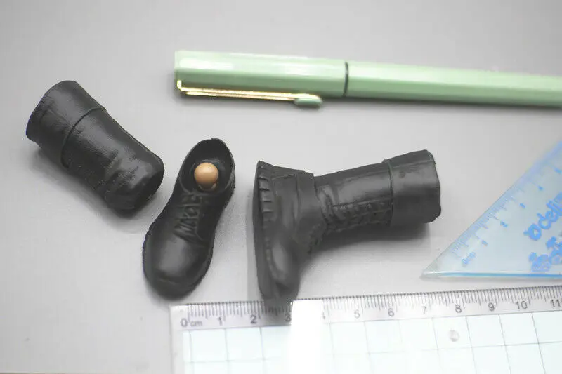 

SST019 1/6 Scale Solid Split Boots Model for 12" Action Figure
