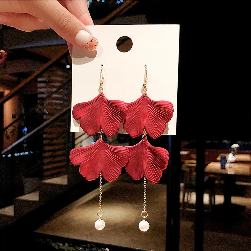 

Fashionable Women's Flower Earrings Long Pendant Acrylic Flower Earrings Tassel Earrings Sweet Sexy Women's Earrings Ear Jewelry
