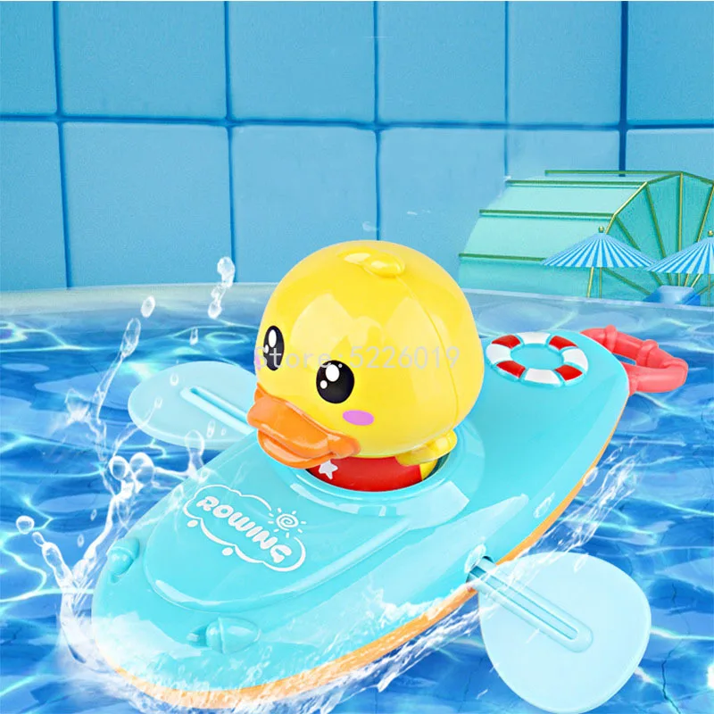 Игрушки для ванной гребная лодка плавающая мультяшная утка с распылителем воды