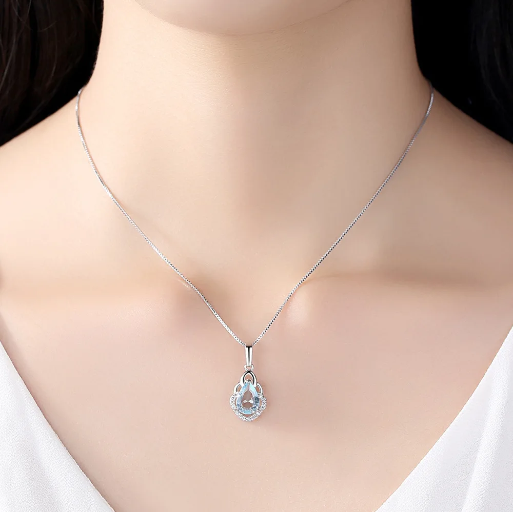 

UXN416 Heart shaped women's necklace with zircon inlaid couple necklace
