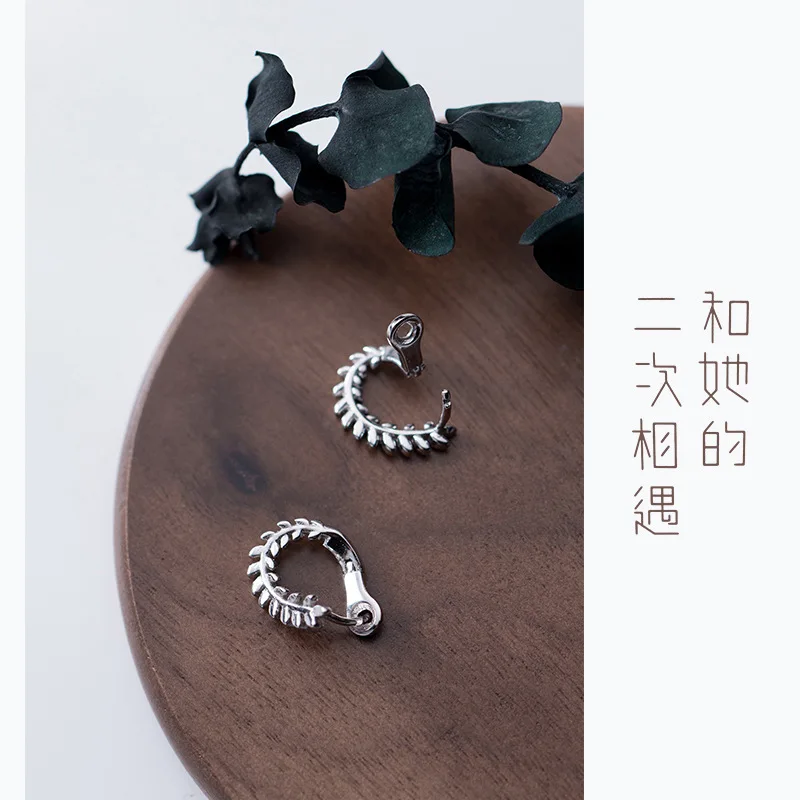 Женские серьги-гвоздики из серебра 925 пробы | Украшения и аксессуары