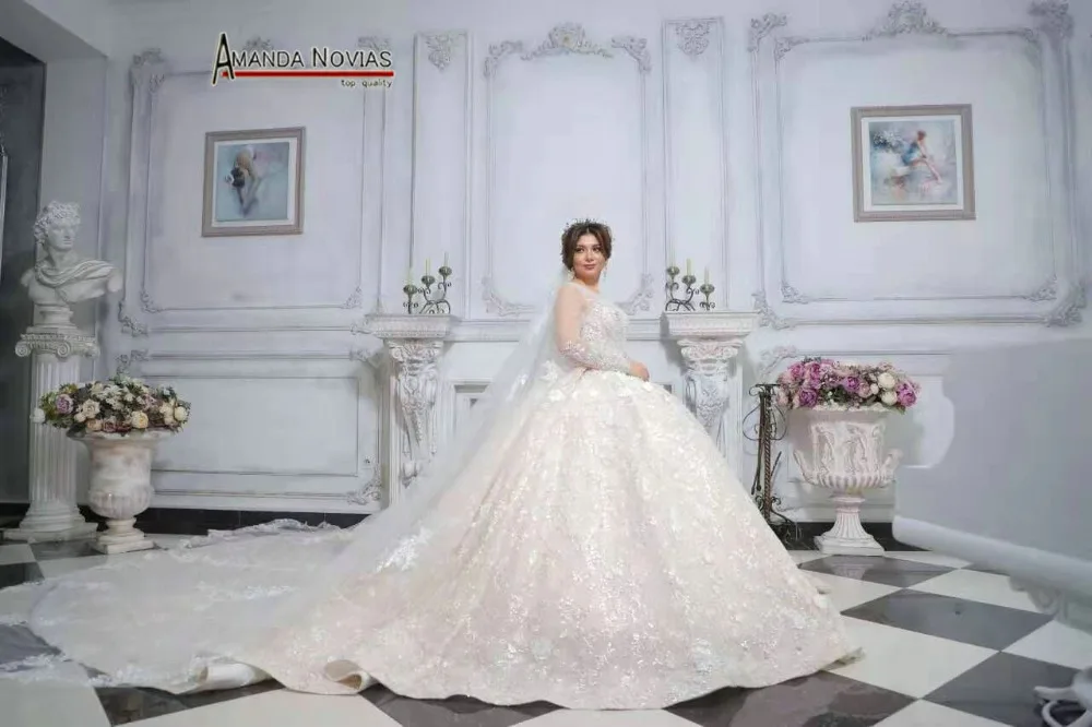 Stunning real work wedding dress robe de soiree