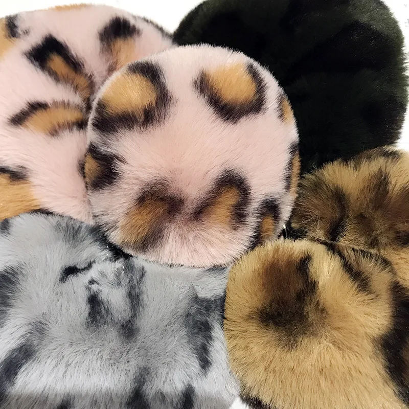 

1pcs Newest Soft Leopard Love Plush Key Chain Heart And Round Keyring Handbag Pendant