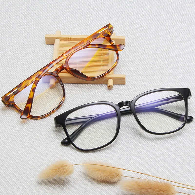 

2021 Computer Eyeglasses Frames Women Anti Blue Light Clear Glasses Men Optical Square Eyewear Gaming Spectacles Oculos Feminino