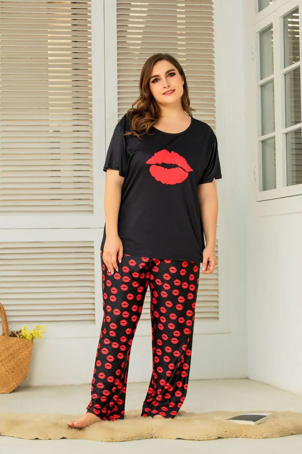 

4XL Plus Size Women Summer Nice Lips Printing Pajama Set Trousers Homewear Pajamas Soft Pyjamas Sleepwear Homewear Pijamas
