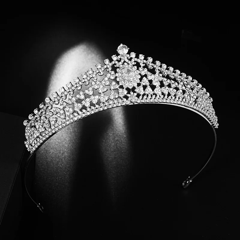 

Luxury Crystal Bridal Tiaras Crowns Women Princess Queen Baroque Pageant Diadem Rhinestone Jewelry Wedding Hair Accessories