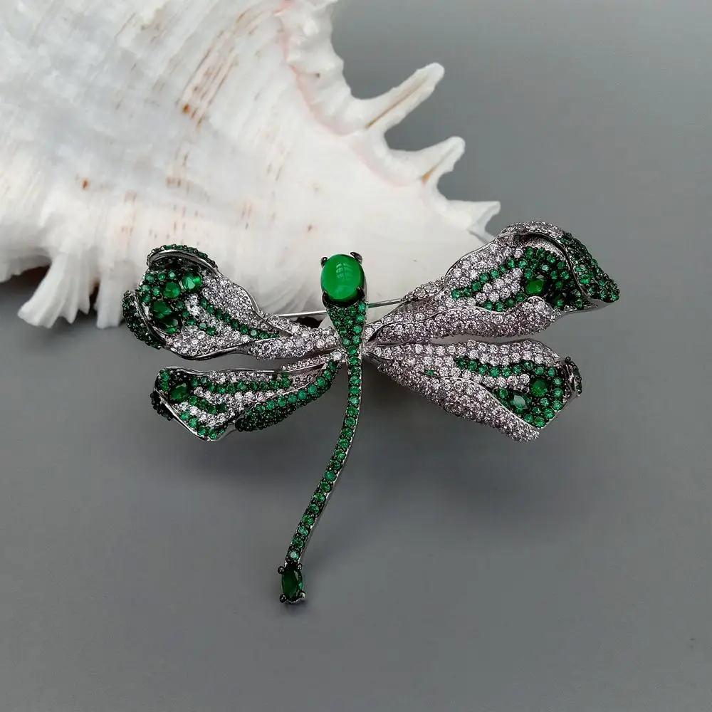 Женская Брошь в виде стрекозы с фианитом |