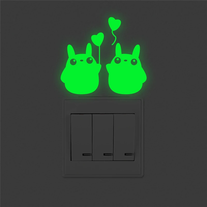 

Cartoon Totoro Balloon Luminous Switch Decals Kids Rooms Glow In The Dark Home Decor Fluorescent Wall Stickers Vinyl Wallpaper