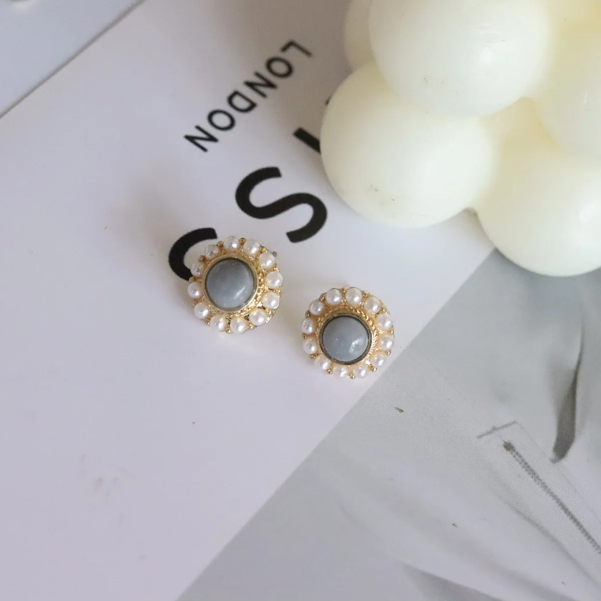 

925 Silver Needle Korean Retro Pearl Fashion Earrings
