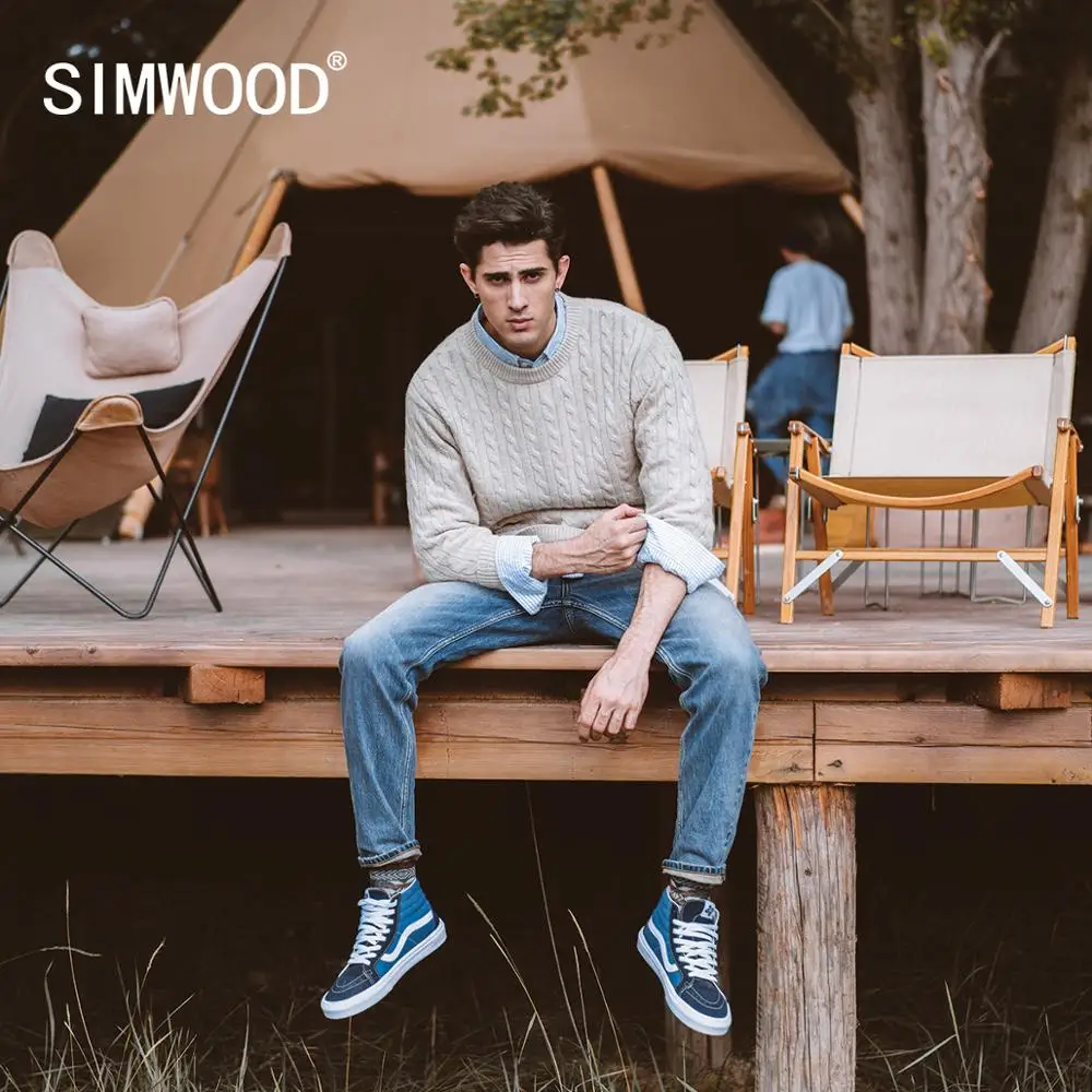 

2021 Spring Winter New Cable-Knit Sweater Men Wool Blend Warm Knitwear Classical Pullovers Knit Jumper