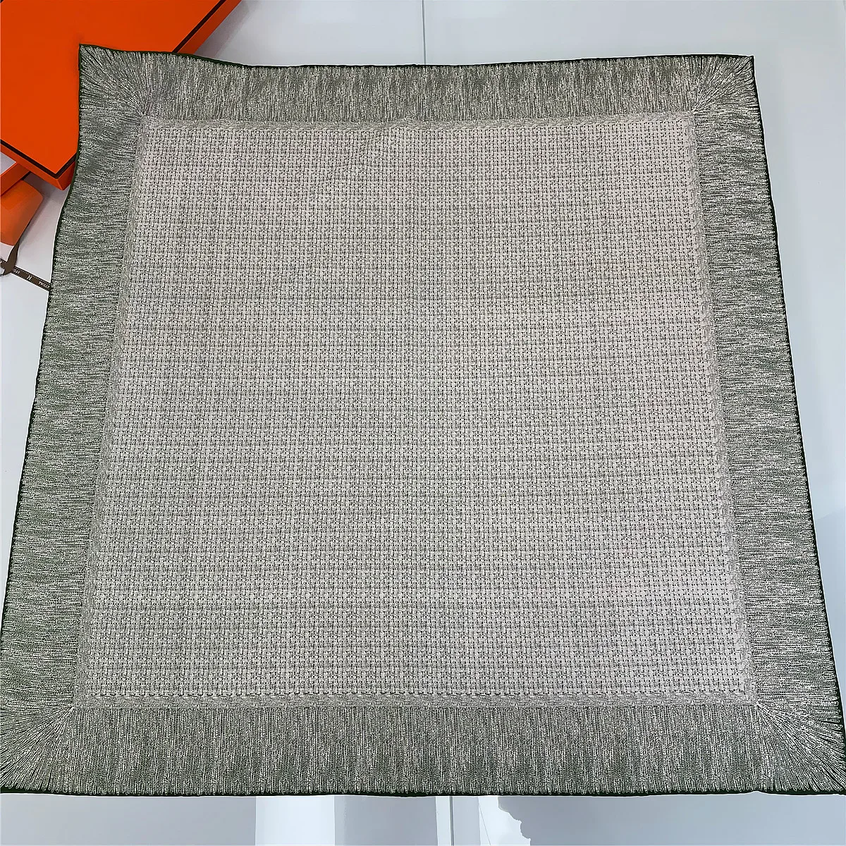 

90cm Manual Hand Rolled Twill Silk Scarf Women Geometric Print Curled Square Scarves Echarpes Foulards Femme Wrap Bandana Hijab