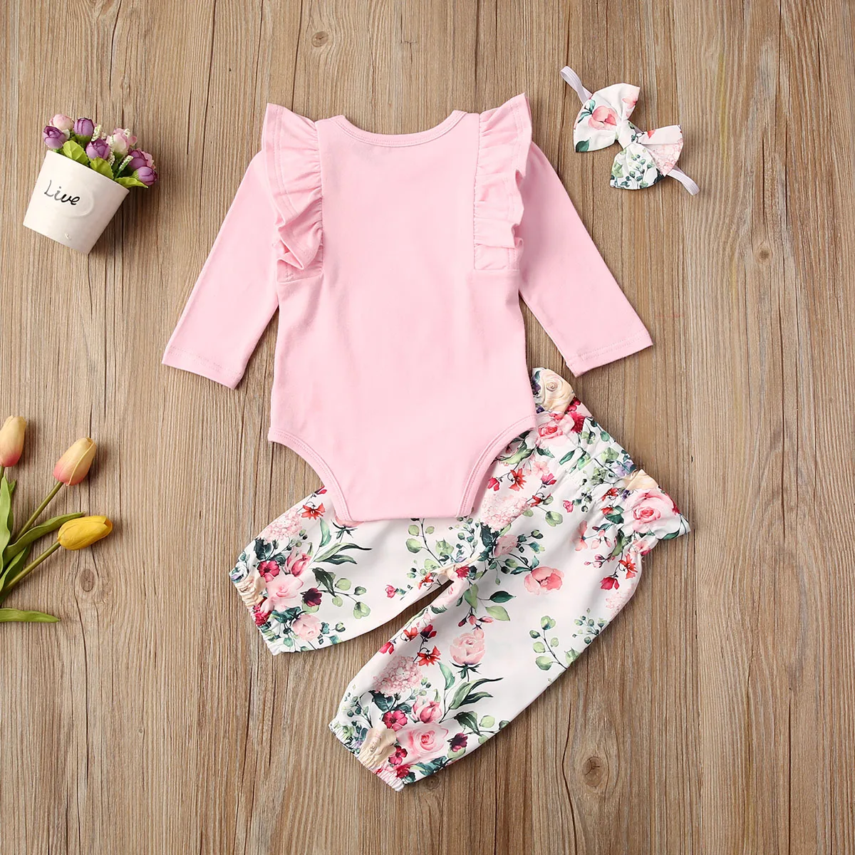 

Baby Girl Outfits Clothes Sets Flowers Print Rabbit Pattern Pink Romper Tops +Floral Pants + Bow Headband 3PCS Set