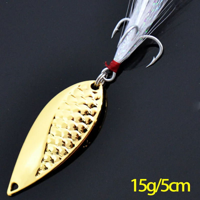 Жесткая блесна для спиннинга в виде змеи с металлическими блестками и тройным