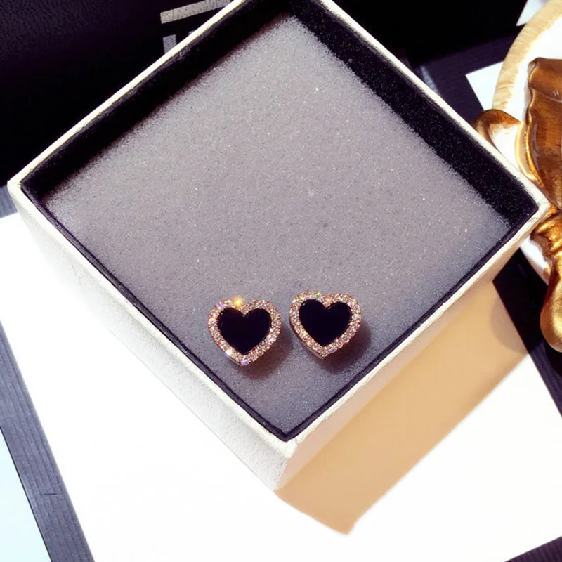 

2021 New Heart Stud Earrings for Women Black Color Love Couple Gifts Trendy Korean Simple Cute Romantic Jewelry Accessories Ear